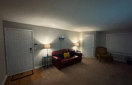 Southwest Raleigh Apartment | Chic 1-bedroom apartment in marvelous Raleigh near Lenovo Center