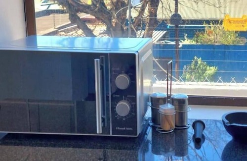 Houghton Estate Apartment | Chic 1-bedroom with WiFi and fitness room in vibrant Johannesburg