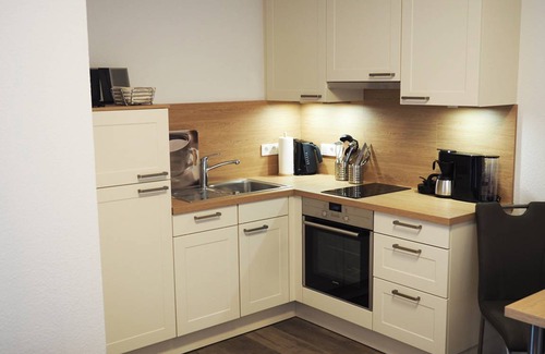 Borkum Hotel | Chic 1 BR on Borkum