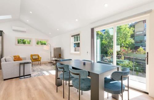 North Queen Anne House | Chic 1BR DADU in Queen Anne