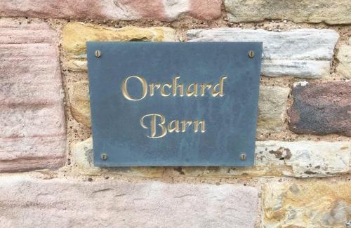 Winkhill House | Chic 2 Bed Peak District Cottage Barn Near Alton Towers, Polar Bears, Chatsworth House