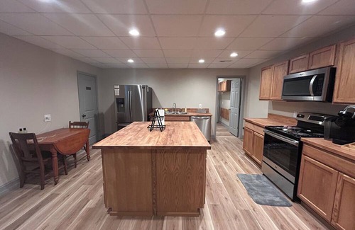 Newnan Apartment | Chic 2-bedroom apartment with WiFi, AC in the fabulous Newnan countryside