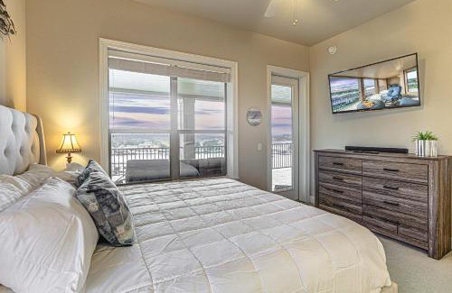 Horseshoe Bay House | Chic 2BD with Balcony Pool Hot Tub & Marina Views