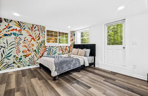 Church Street Apartment | Chic 2BR Bungalow House