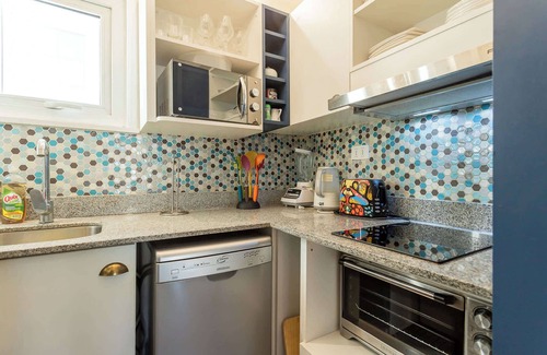 Providencia Apartment | Chic 2BR Duplex in Providencia Perfect for Groups