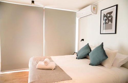 El Golf Apartment | Chic 2BR Oasis in Las Condes Ready for Relaxation