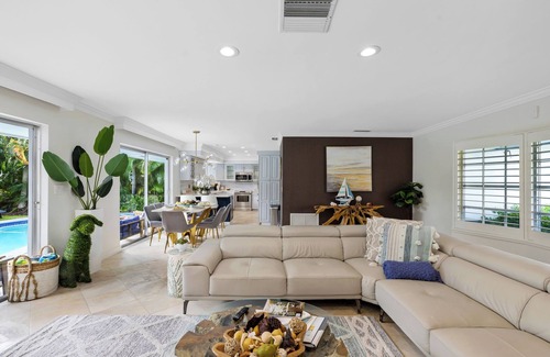 Imperial Point Villa | Chic 3 BR Villa with Private Pool – Fort Lauderdale