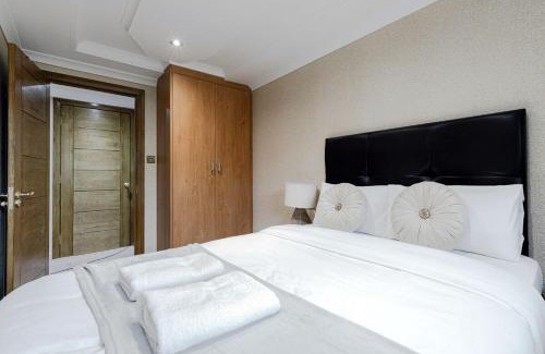 St. Johns Wood Apartment | Chic 3BDR in Prime Central Location