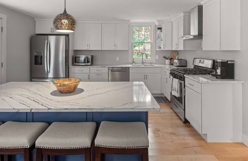 Black Bear Run House | Chic 4-bedroom house in Stowe for a memorable getaway