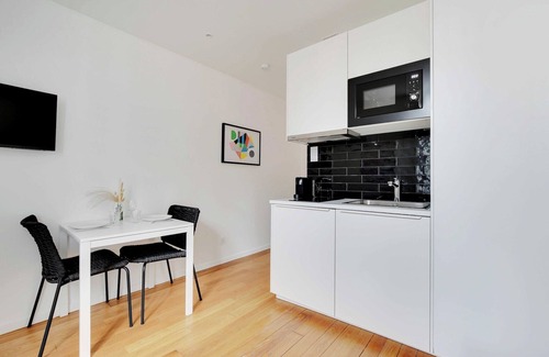 Chemin de l'Ile Apartment | Chic and Cosy Studio - 2P- Nanterre