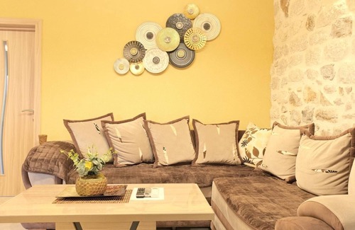 Kotor Apartment | Chic and Elegant Flat Near Beach in Montenegro