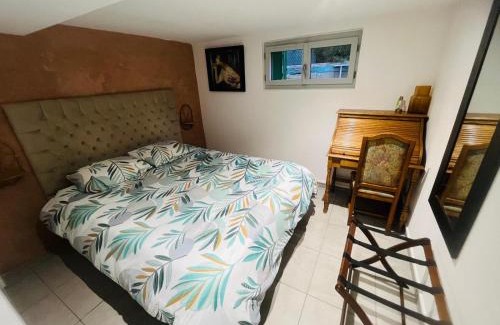 Tremblay-en-France Apartment | Chic and Peaceful apartment Roissy Charles de Gaulle Airport 15mins-Parc des Expositions Villepinte 10mins- Disneyland 30mins