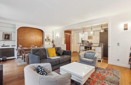 Le Chesnay Apartment | Chic and spacious apartement with piano and terrace