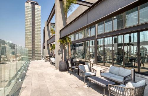 Anahuac Apartment | Chic Anzures Suite Heart of CDMX Kitchen Bath 2G