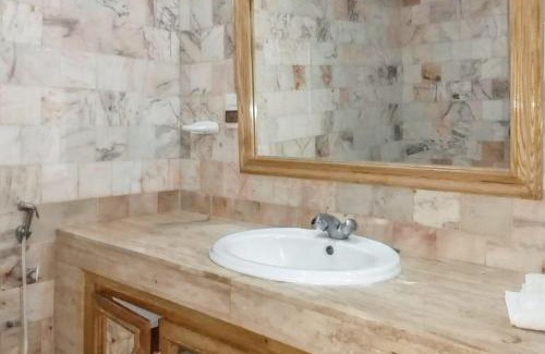 Ain Diab Apartment | Chic Apartment in Casablanca with Shared Pool - 100 sqm