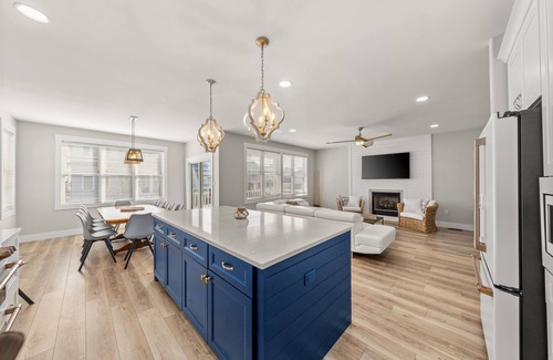 South End Condo | Chic Beach Retreat - 4 Bedroom Condo