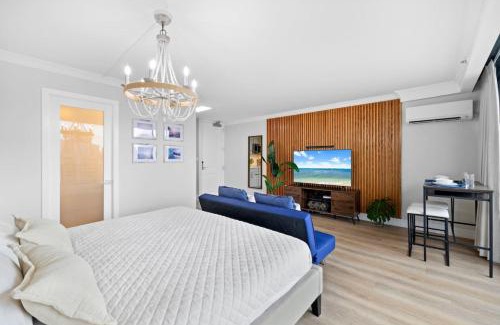 Waikiki Apartment | Chic boutique hotel and upgraded RG