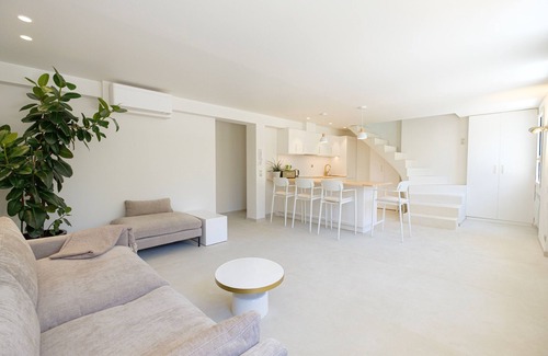 Endoume Apartment | Chic, bright & very well located