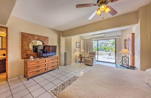 Centro Apartment | Chic Cabo San Lucas Getaway Less Than 2 Miles to Beaches!