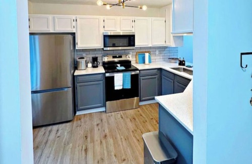 Morrow Apartment | Chic & Cozy - 2Bd Modern Getaway
