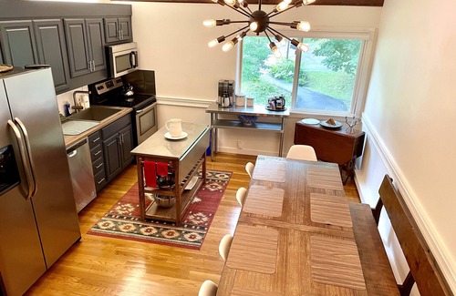 Stowe Area House | Chic, Cozy & Fun, Ski-in Ski-out, Great Location Stowe!