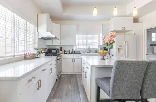 South San Gabriel House | Chic Cozy Home - Perfect Southern California Getaway