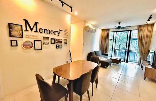 Kuching Apartment | Chic & Cozy homestay at Galacity Kuching