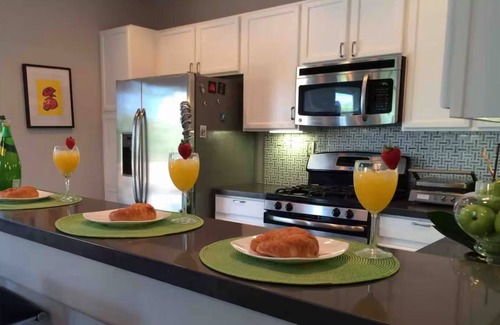 Racquet Club South House | Chic Desert Escape - Close to Downtown