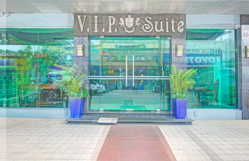 Pio del Pilar House | Chic Double Stay with VIP Vibes – Townhouse Touch