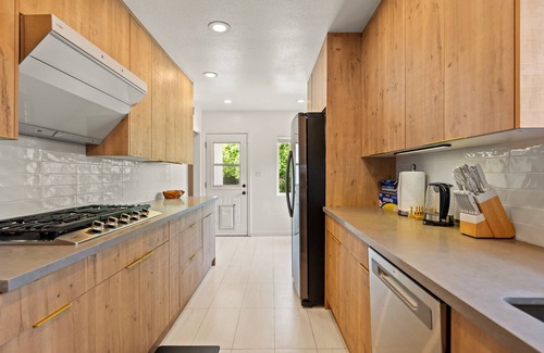 Walnut Valley House | Chic Family Getaway Near LA With Space to Unwind
