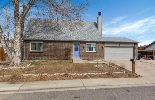 Highlands House | Chic Family Retreat with Game Room backyard with fire pit and minutes to Downtown!