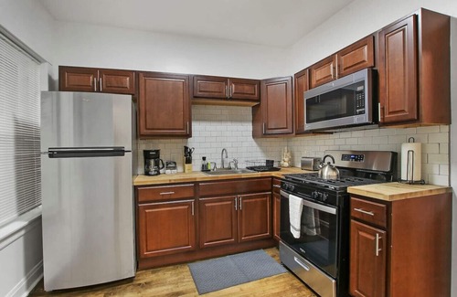 Avondale Apartment | Chic & Fully Furnished 2BR Apartment