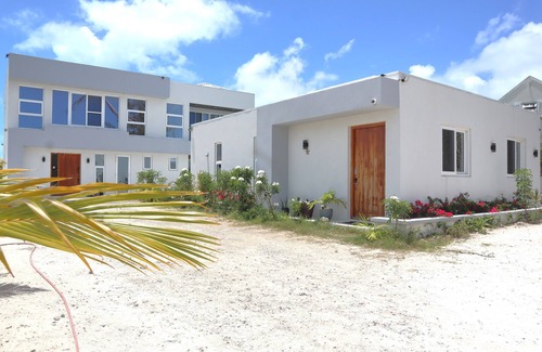 Leeward Settlement House | Chic Getaway Modern Villa/pool, nearby Sunset beach, June Spl. Discount