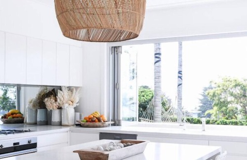 Mona Vale House | Chic Hamptons Style Beach House
