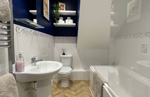 Barnsley Apartment | Chic Haven in Barnsley