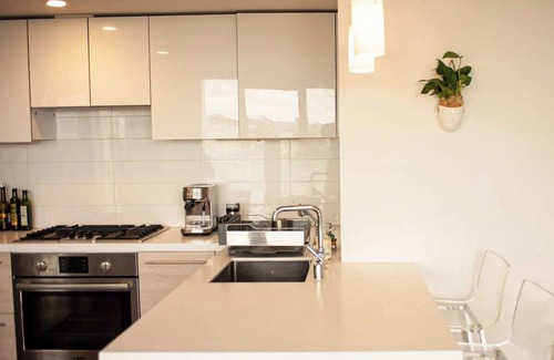 Hayes Valley Apartment | Chic Hayes Valley San Francisco, June 15-Aug 15