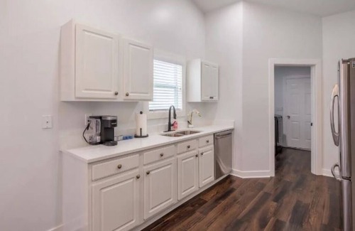Lawrenceville House | Chic Home Minutes From DownTown Lawrenceville