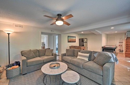 Townville House | Chic House w/Private Dock on Lake Hartwell!
