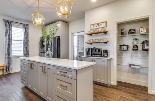 Downtown Indianapolis Cottage | Chic Indianapolis Home w/Patio < 2 Mi to Downtown