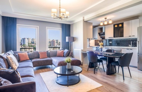 Kucukcekmece Apartment | Chic Residence 10 min to Mall of Istanbul