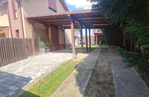 Cluj-Napoca Villa | Chic Retreat in Bună Ziua - Jacuzzi, Outdoor Gym, BBQ, Parking