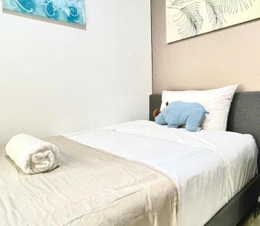 Pymble House | Chic Single Room - Convenient Spot at Pymble - Shared Bathroom
