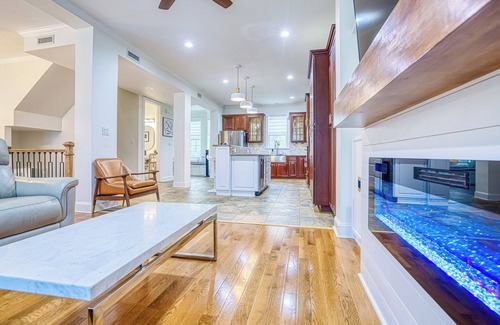 SoHo House | Chic & Spacious SoHo Retreat Near Downtown & UT