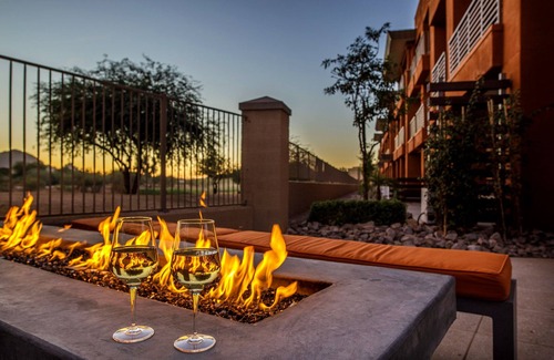 Park Scottsdale Nine Apartment | Chic Studio Hotel Accessible in vibrant Scottsdale