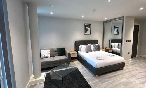 Bracknell Apartment | Chic Studio in Bracknell at convenient location