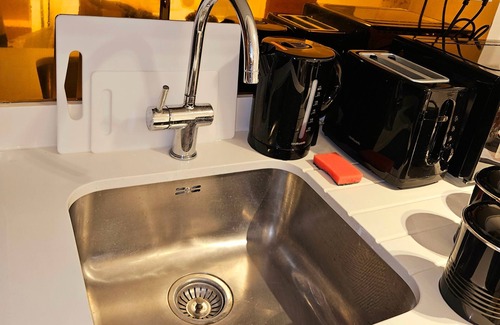 Little Venice Apartment | Chic Studio in Central London