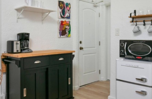 Rampart Village Apartment | Chic Studio Perfect for 2! Near DTLA!