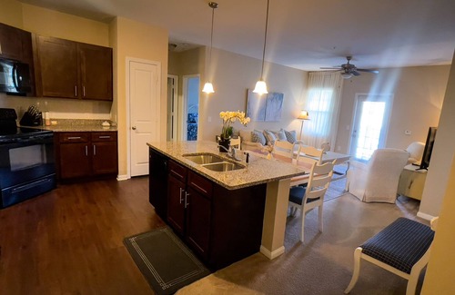 Ooltewah Apartment | Chic two-bedroom condo