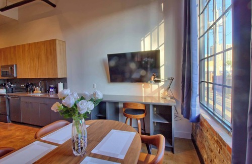 Midtown Hotel | Chic Ultramodern Studio Loft w/ Designer Features