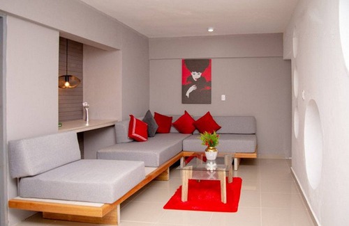 Villas Ana Maria Apartment | Chica-friendly penthouse suite with pool/AC/WiFi/cable TV